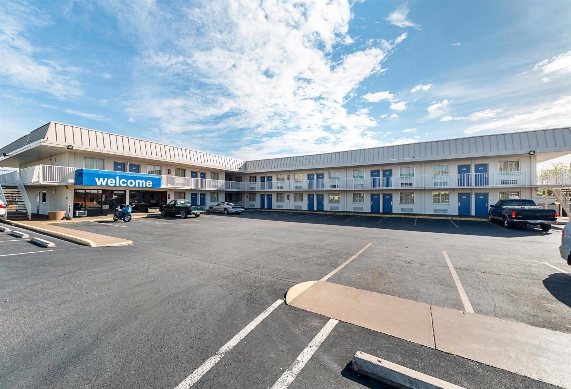 Motel 6 San Antonio Tx I10 West Eksteriør billede
